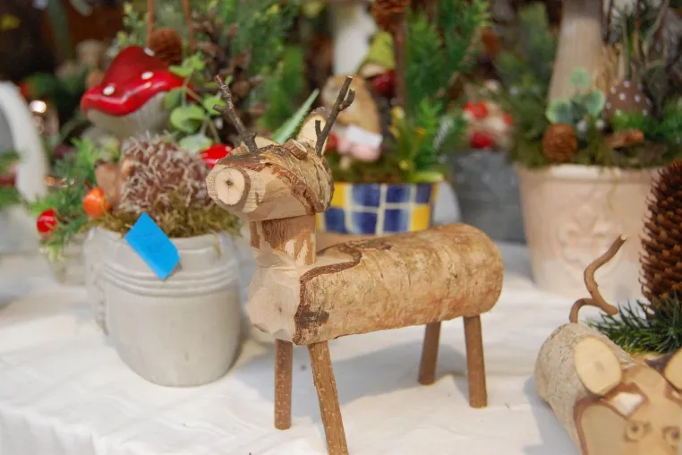 40 Jahre Herbstmarkt der Künstler im Wildpark Schwarze Berge Bild: 40 Jahre Herbstmarkt der Künstler im Wildpark Schwarze Berge