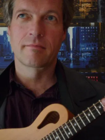 Bild: Hajo Hoffmanns "Mandovocale - Licht & Schatten" in Eltville