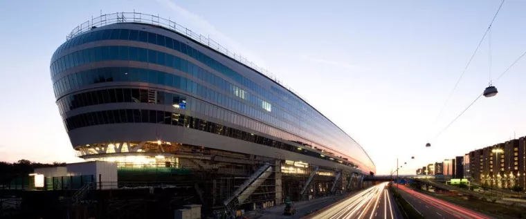 Bild: plug and work eröffnet Business-Center in ?„New Work City“ im THE SQUAIRE am ?Frankfurter Flughafen