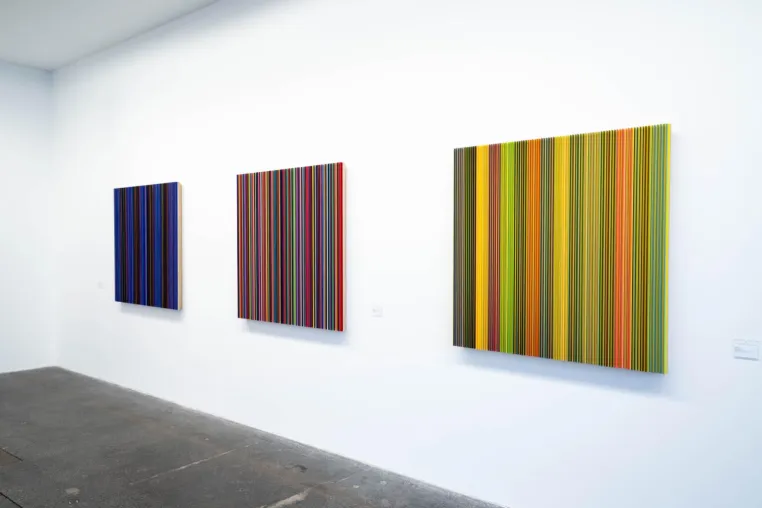 „STRIPESnVIBES“ – Essener Künstler Jürgen Paas im Bredeney Park Bild: „STRIPESnVIBES“ – Essener Künstler Jürgen Paas im Bredeney Park