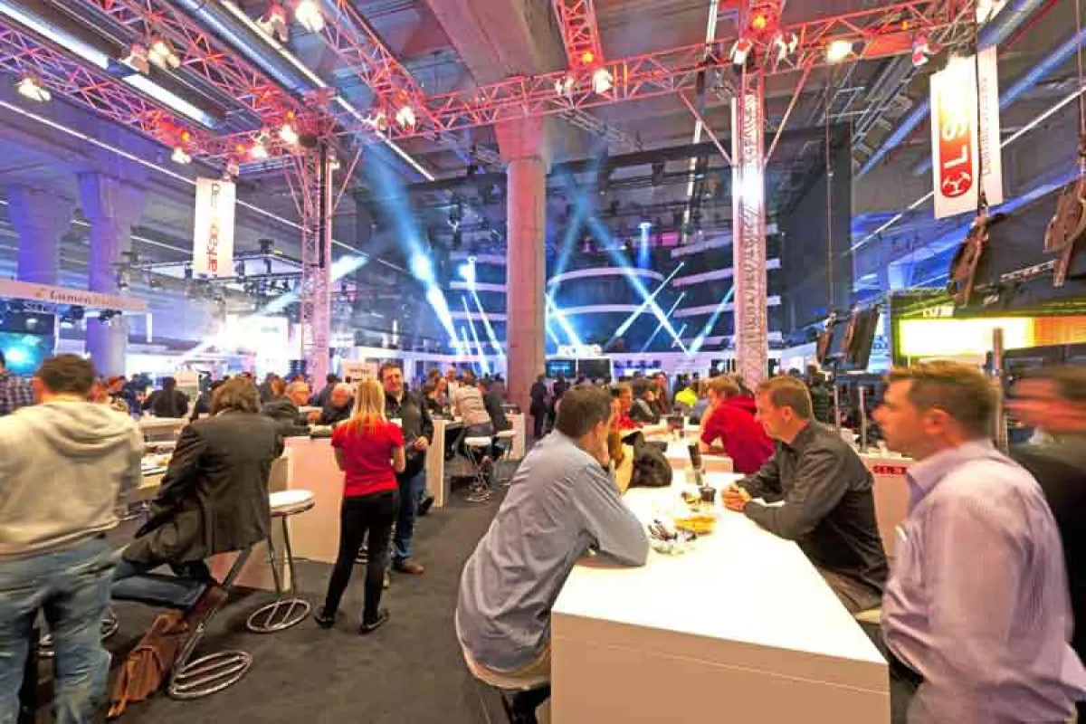 LMP City auf der Prolight + Sound 2014 (Foto: LMP)