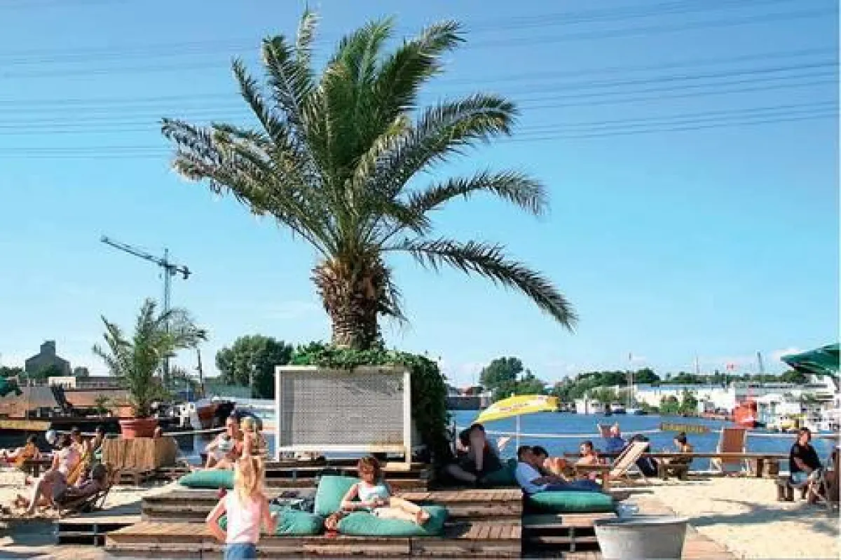 DEKOM Kamerashootout 2011 im Veritas Beach Hamburg Harburg