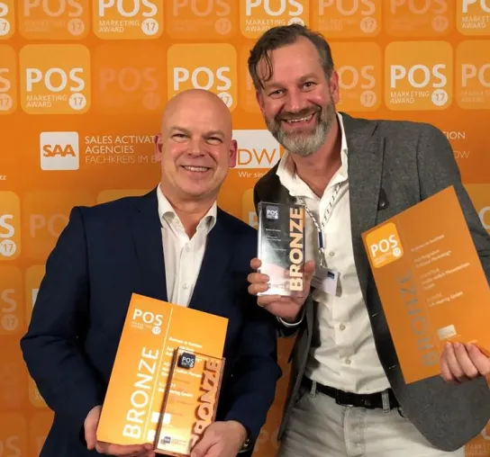 Wegweisende Unterstützung kleinerer Hörakustik-Betriebe: POS Marketing Award für ReSound Marketing+ Bild: Wegweisende Unterstützung kleinerer Hörakustik-Betriebe: POS Marketing Award für ReSound Marketing+