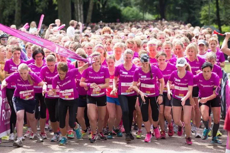 3-2-1 ... der Startschuss zum 10. CRAFT Women´s Run erfolgt am Samstag, den 4. Juli 2015 im Stadtpark Bild: 3-2-1 ... der Startschuss zum 10. CRAFT Women´s Run erfolgt am Samstag, den 4. Juli 2015 im Stadtpark