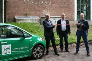 Bild: PSD Bank Westfalen-Lippe eG unterstützt den Schwimmsport in Münster mit 2.500 Euro