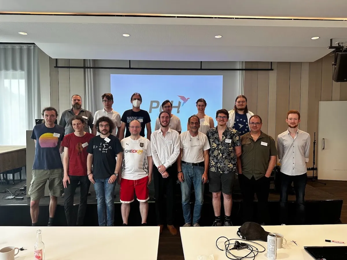 Die Mitglieder, die beim Landesparteitag und der Aufstellungsversammlung dabei waren (© 2024 PdH Baden-Württemberg)