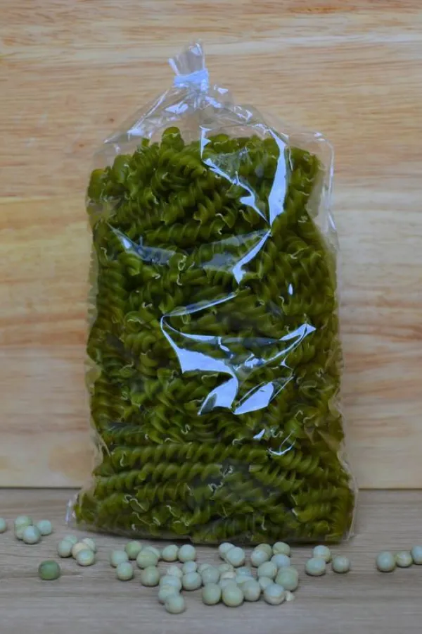 Innovative Produktgestaltung: Nudeln aus Erbsen. (Foto: Dominic Lemken)