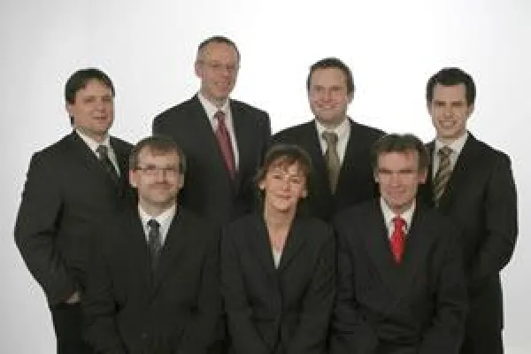 Bild: Aus kleinen Anfängen wurde eine namhafte Fachanwaltskanzlei