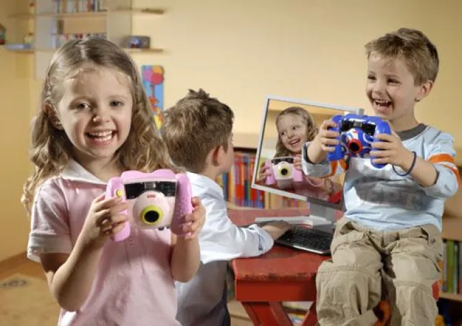 Die Fisher-Price Digitalkamera für Kinder ab 3 Jahren Bild: Die Fisher-Price Digitalkamera für Kinder ab 3 Jahren