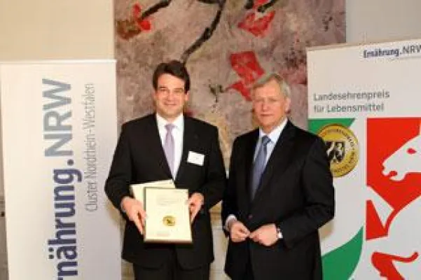 Teutoburger Ölmühle erhält Landesehrenpreis für Lebensmittel NRW 2010 Bild: Teutoburger Ölmühle erhält Landesehrenpreis für Lebensmittel NRW 2010