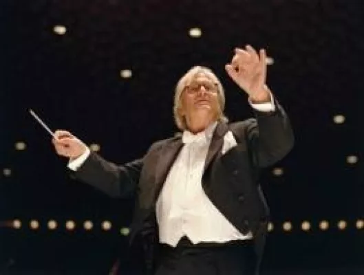 Bild: Institut50plus - »Eine Hymne feiert Geburtstag – die Festspiele Mecklenburg-Vorpommern feiern mit«