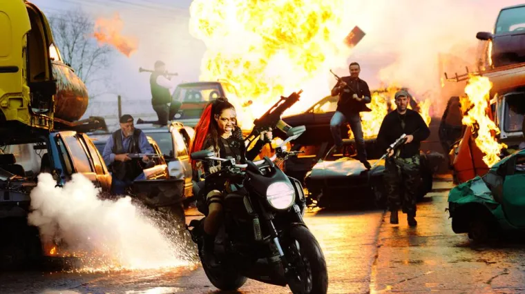 Bild: "WE CAN HOLLYWOOD" Teil 2 mit Marco Moog - Explosionen im Actionshooting mit Chantal de Freitas