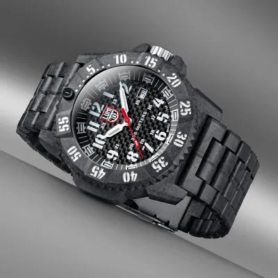 Bild: Die neue Carbon SEAL von Luminox