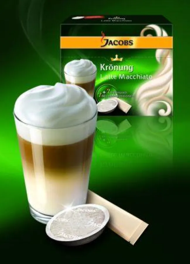 Neu von Jacobs Krönung: Latte Macchiato für die Kaffeepadmaschine