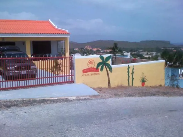 Bild: Karibik Feeling, Meer und Strand im Tropic Hill auf Curacao