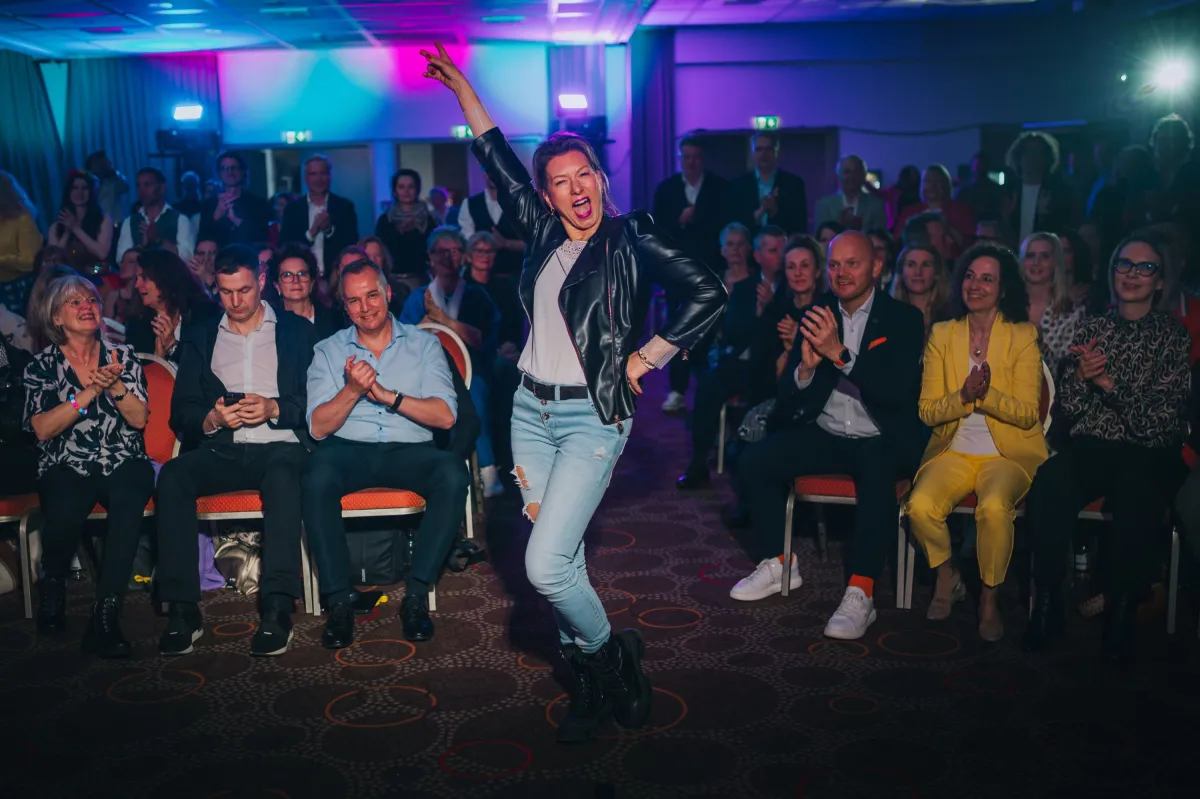 Applaus für die Veränderung (© Justin bockey)