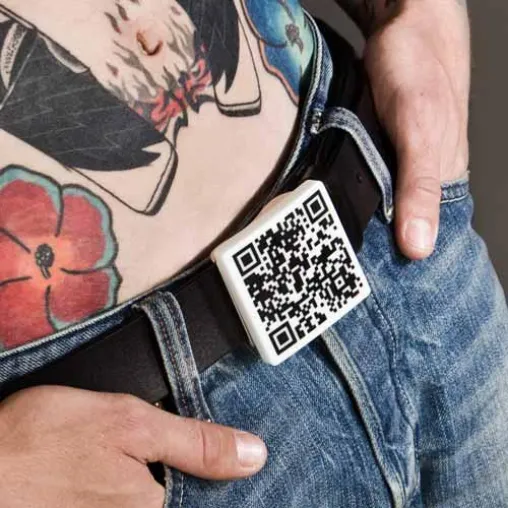 QR-Codes in stylishen Schmuck verwandeln – Nach der Earth Schale der neue Design-Your-Own Hit von Fluid Forms Bild: QR-Codes in stylishen Schmuck verwandeln – Nach der Earth Schale der neue Design-Your-Own Hit von Fluid Forms