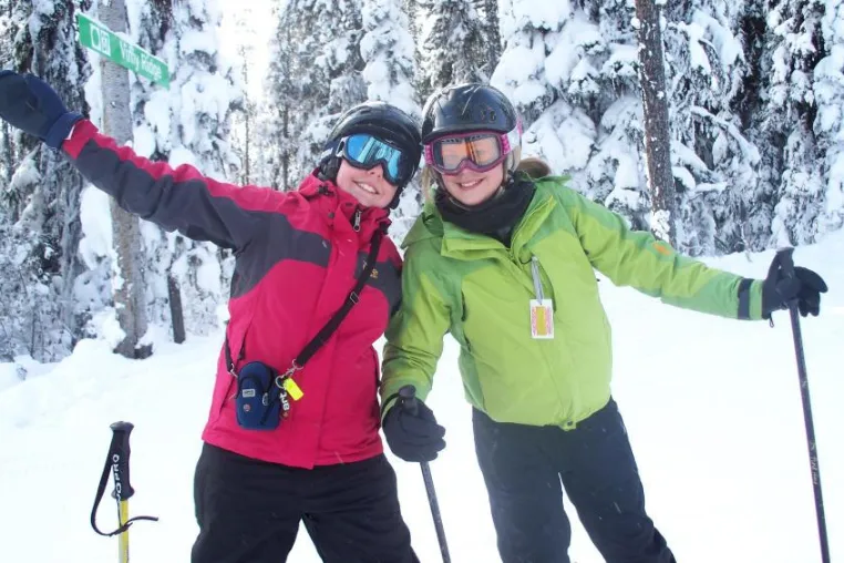 Bild: High School Kanada ab Januar 2011: Skifahren und Snowboarden in den Rocky Mountains und British Columbia