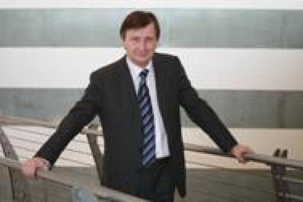 FDI Logbox verfügt über eine genaue Kenntnis der Geschäftsabläufe in Modeboutiquen und dem einschlägigen Fachhandel.