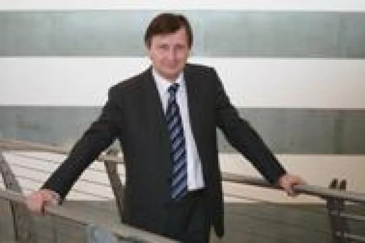 Bild: Cash in die Tasche - Wie Modefirmen an ihr Geld kommen