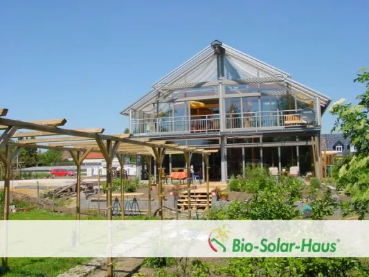 Bild: Bio-Solar-Haus: Nachhaltig gesundes und energieeffizientes Fertighaus bauen