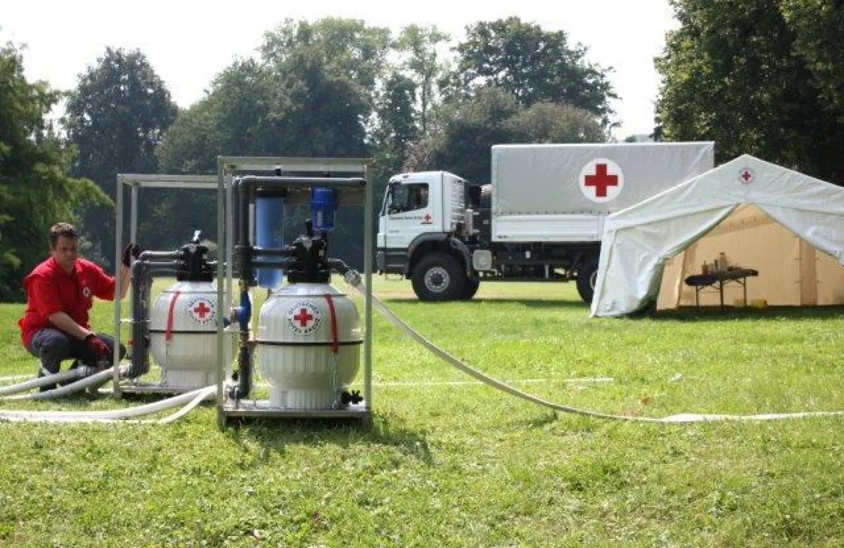 Die Trinkwasseraufbereitung TWA 4 light versorgt bis zu 10.000 Menschen.