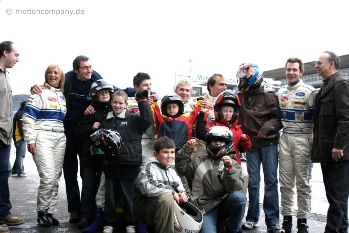 Team Vizethum lädt kranke Kinder und Jugendliche ein
