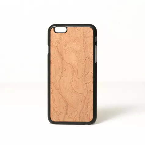 Bild: Natural Look: Holz-Hüllen fürs iPhone 6/6s