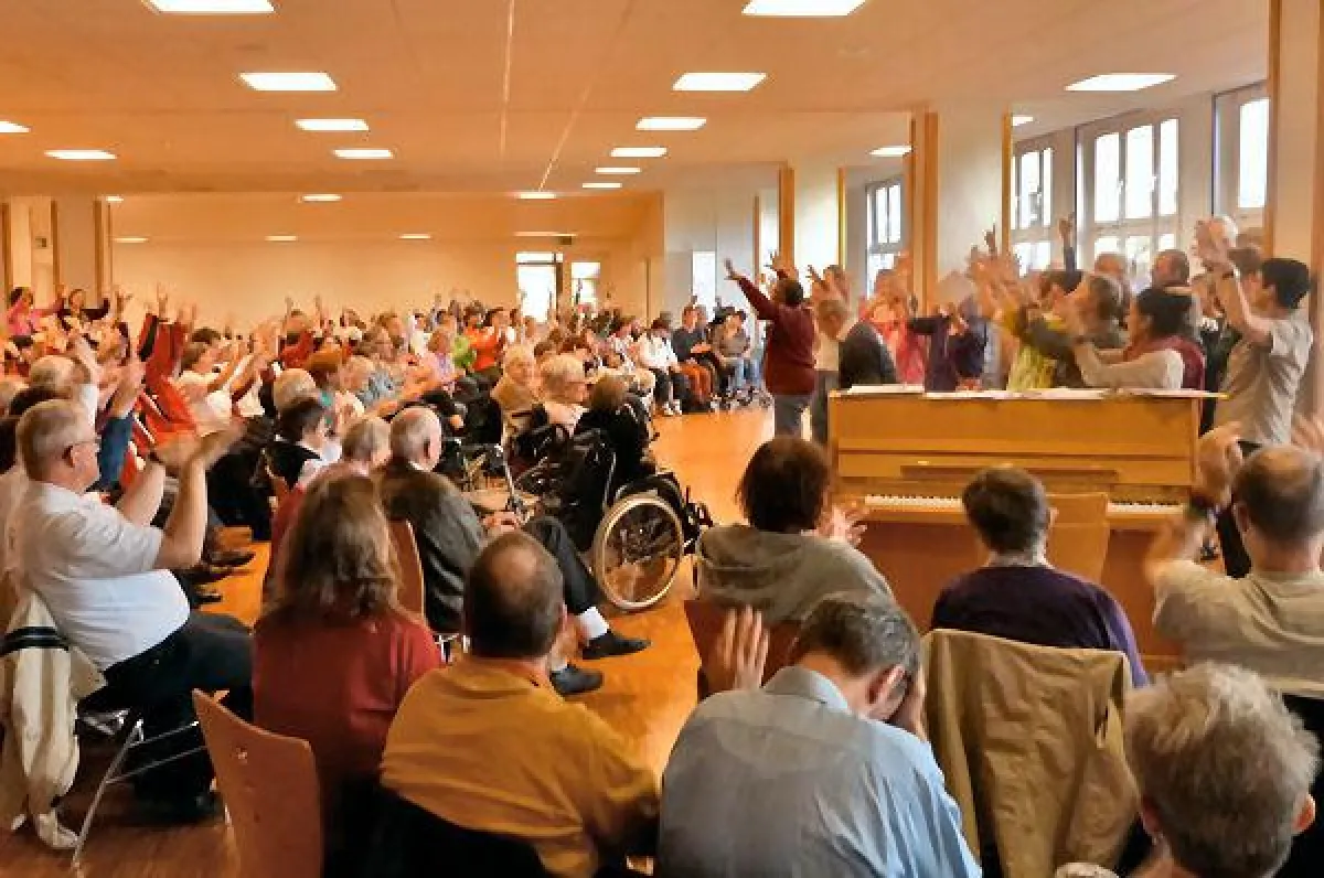 Der ökumenische Kirchenchor Grünkraut hat zum 3. Mal an einem Chöre-Treffen in Liebenau teilgenommen