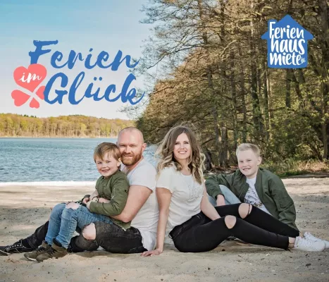 Bild: Gewinnerfamilie aus Detmold freut sich über „Ferien im Glück“