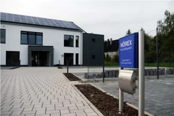 Bild: HÖREX im neuen Domizil: Akustiker-Gemeinschaft bezieht planmäßig Büroneubau in Kreuztal