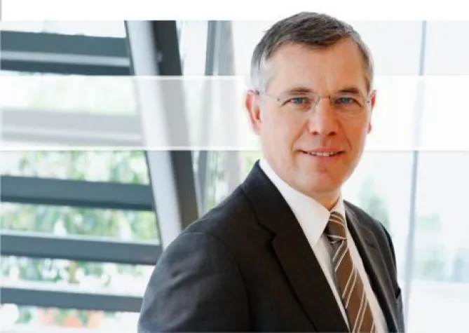 Swaps der Sparkasse Köln-Bonn: Sogar eigene Mitarbeiter geschädigt Bild: Swaps der Sparkasse Köln-Bonn: Sogar eigene Mitarbeiter geschädigt