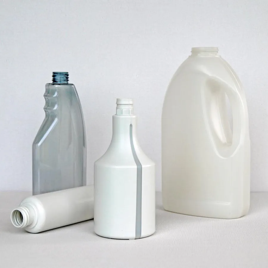 Umweltfreundliche Flaschen aus Recyclat von Lindner