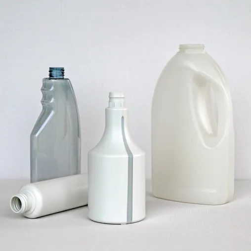 Bild: Umweltfreundliche Kunststoffflaschen aus Recyclat