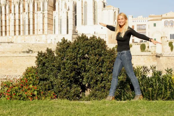 Fitness – und Genussworkshop mit Astrid Prinzessin zu Stolberg auf Mallorca Bild: Fitness – und Genussworkshop mit Astrid Prinzessin zu Stolberg auf Mallorca