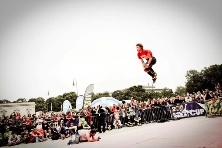 Bild: Slackline WorldCup 2011 am 02. und 03. September beim Freakwave Festival in Bregenz