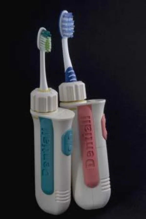DentiAll Sonic Zahnpflegesystem (Photo: Dentifix Prophylaxe)