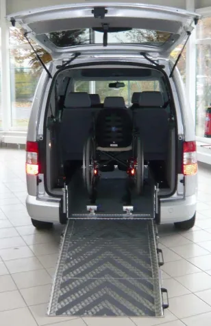 Bild: VW Caddy Maxi Sondermodell GEWINNER als Behindertenfahrzeug- Rollstuhlfahrzeug vorrätig