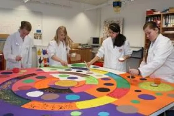 Inklusionsprojekt mit hörgeschädigten und gut hörenden Schülern erfolgreich abgeschlossen Bild: Inklusionsprojekt mit hörgeschädigten und gut hörenden Schülern erfolgreich abgeschlossen