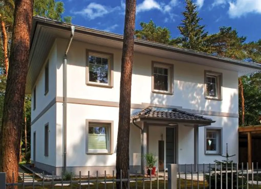 Interessierte können die Stadtvilla Lugana (Abb. ähnl.) in Groß Glienicke besichtigen. Foto: Roth