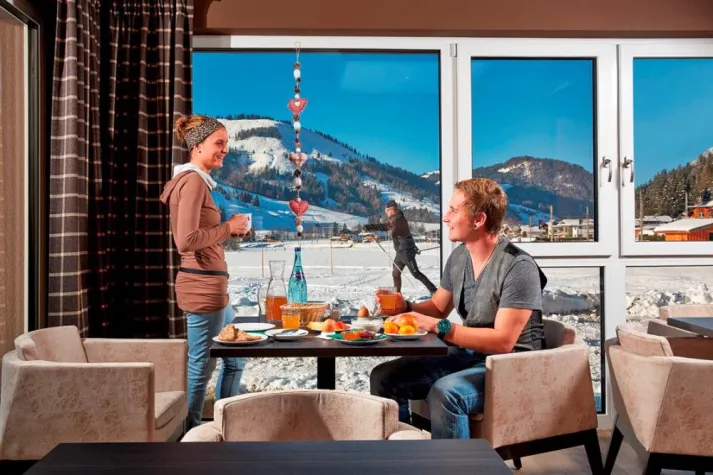 Bild: Aktiv im ersten Passiv-Energie-Hotel in Hochfilzen/Tirol