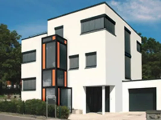 Bild: Barrierefreier Hausbau mit „VERRAlift“/Fertighaushersteller Wolf System und Liftspezialist kooperieren