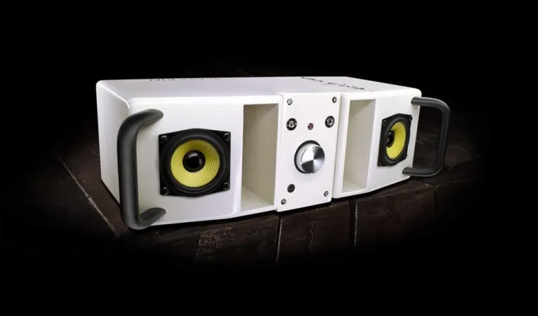 Der weltweit kleinste mobile Hornlautsprecher Bild: Der weltweit kleinste mobile Hornlautsprecher