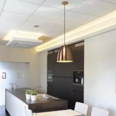 Bild: Voll im Trend: Leuchten in Kupfer & Gold
