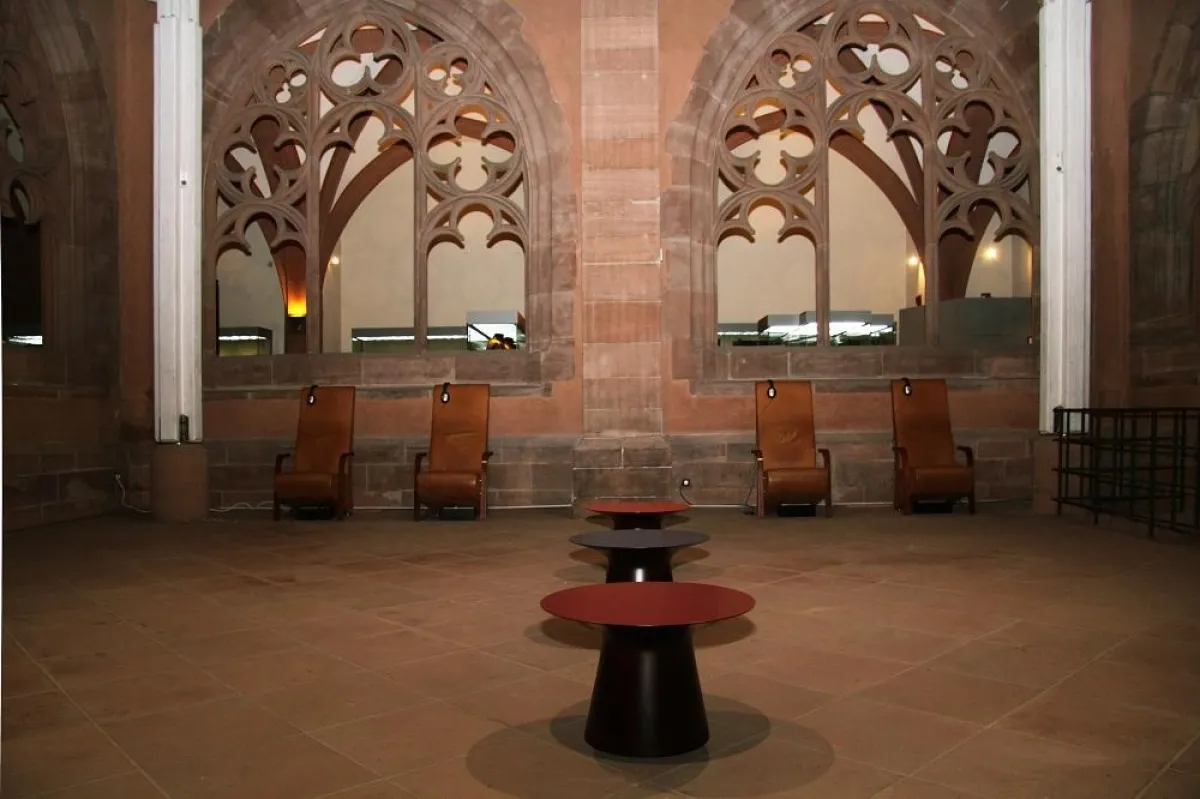 Dommuseum Frankfurt am Main: Architektur hören – www.dommuseum-frankfurt.de