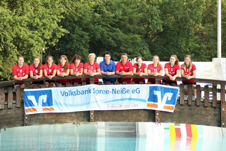 Bild: Volleyballerinnen des KSC Asahi Spremberg e.V. glänzen nicht nur spielerisch