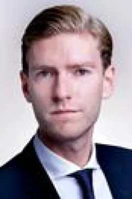 Bild: István Wortelkamp verstärkt AENGEVELT in Berlin