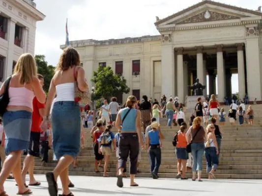 Bild: Spanischkurs in Kuba an der Universität Havanna