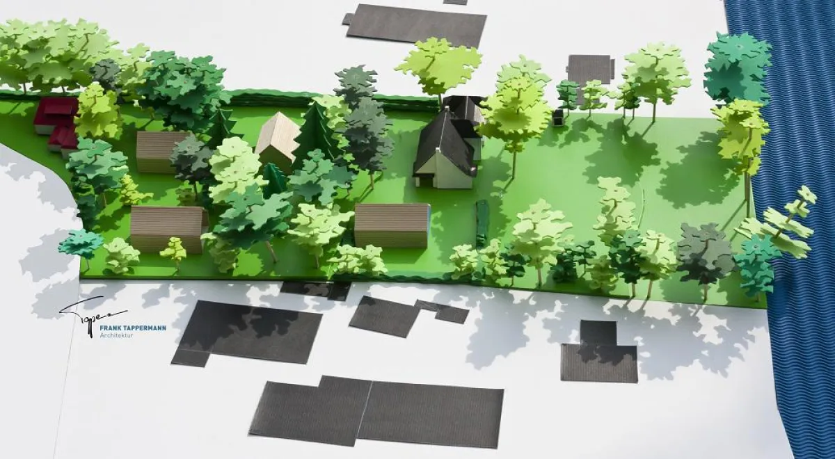 Zur Abstimmung haben Architekt und Eigentümer dieses Modell des ?Wümmedorfes? erstellt.