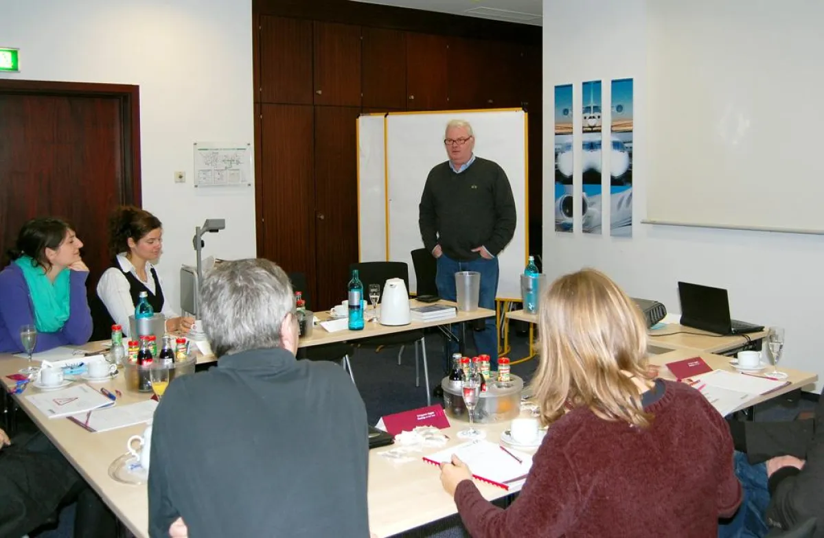 Praxisnahe Workshops bereiten Vertriebsmitarbeiter auf Gespräche in der Management-Etage vor